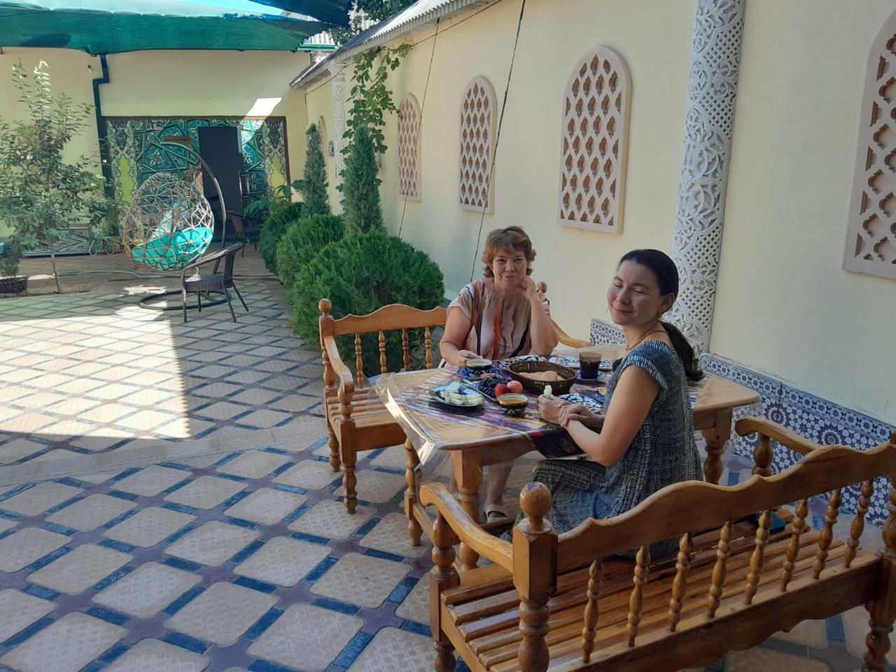 Turkistan Hotel Kogon Exterior photo